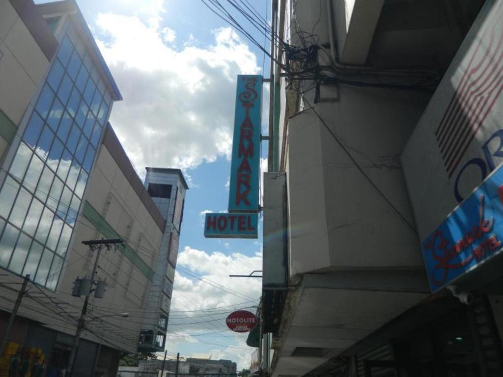 Starmark Hotel Naga  Exterior photo
